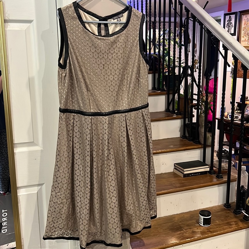 Roz & Ali Print Dress